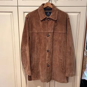 Men’s suede jacket. Washable per the care label! Worn once, in perfect condition
